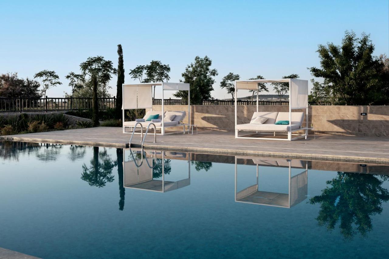فندق هوسبيس بالاسيو دي أريناليس آند سبا Caces المظهر الخارجي الصورة 3D rendering of a poolside scene